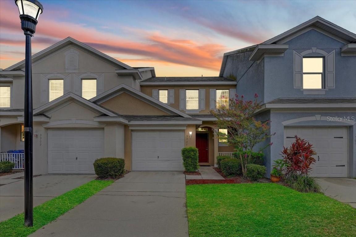 9907 Carlsdale Dr., Riverview, FL 33578