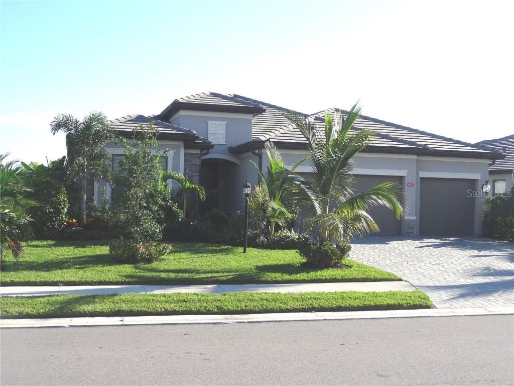 4957 Seafoam Tr., Bradenton, FL 34211
