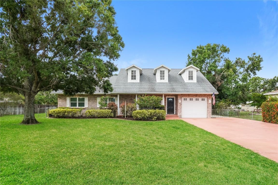 4611 W 18th Ave., Bradenton, FL 34209