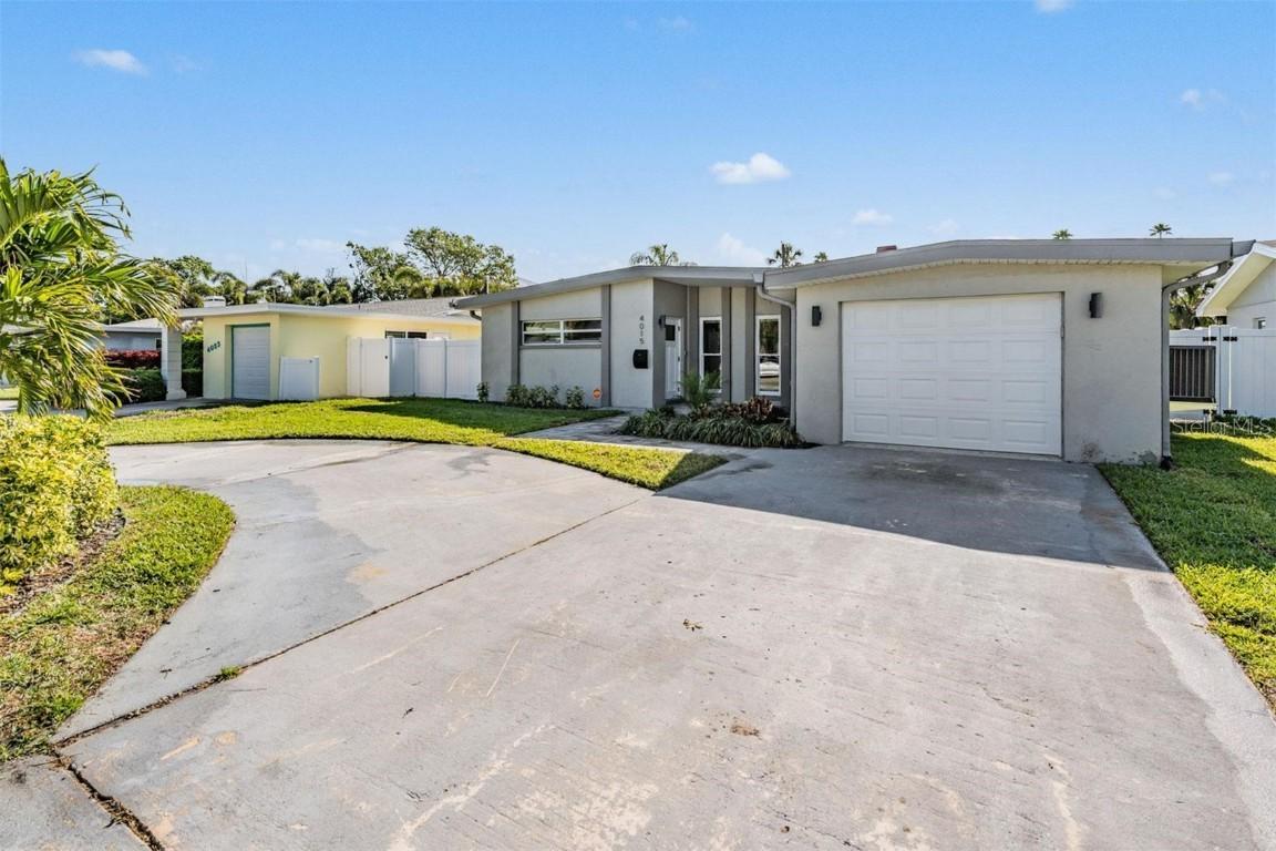 4015 Overlook Dr., St Petersburg, FL 33703