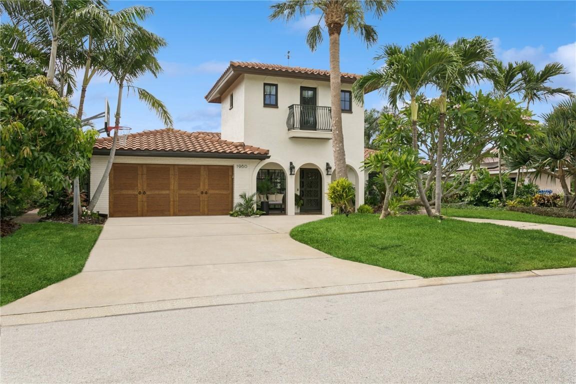 1960 Kansas Ave., St Petersburg, FL 33703
