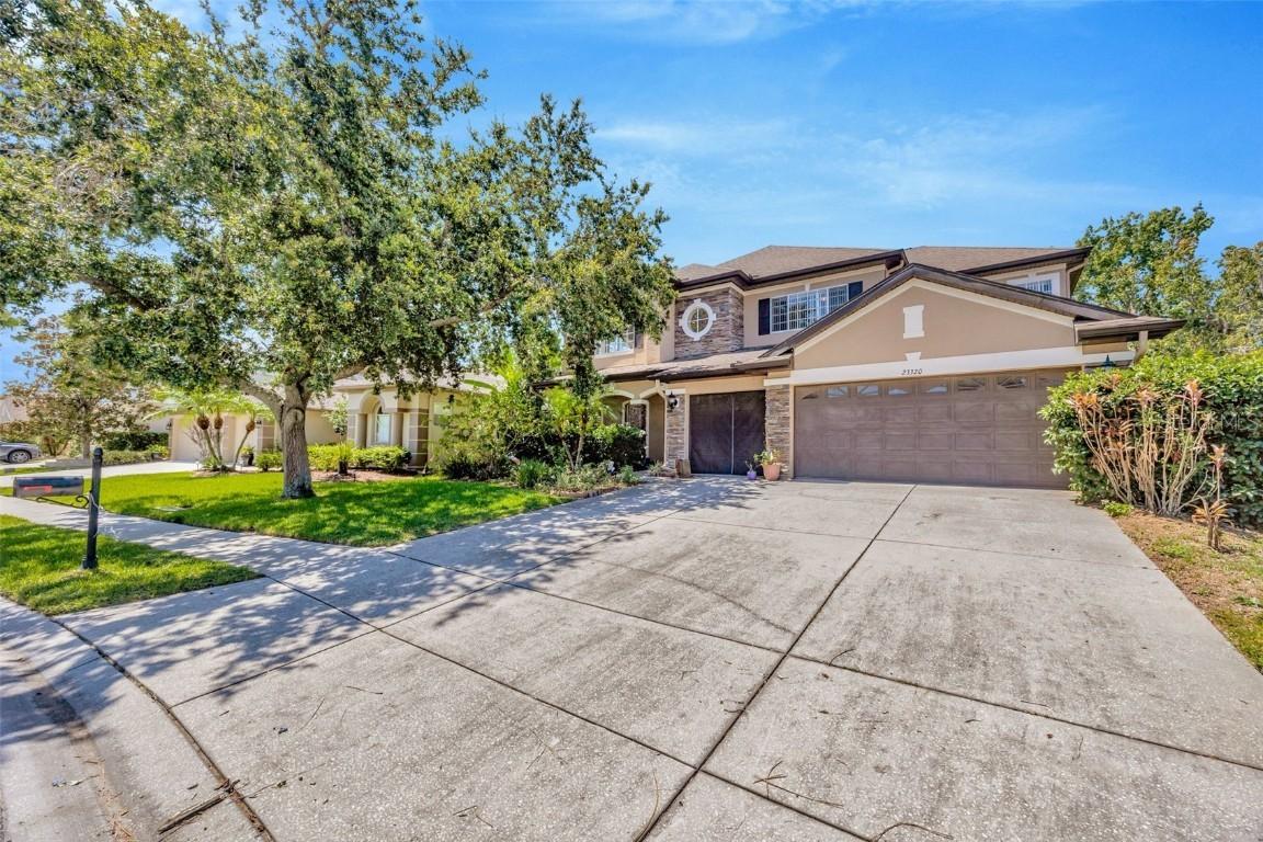 23320 Dinhurst Ct., Land O Lakes, FL 34639