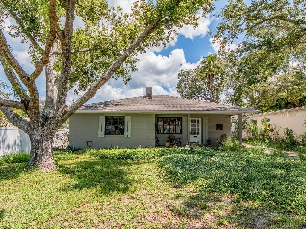 1136 Granada St., Clearwater, FL 33755