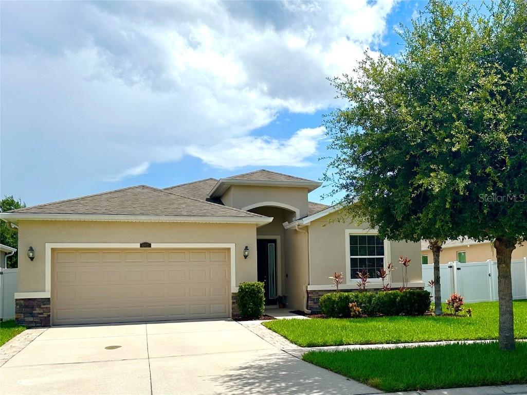 10621 Scenic Hollow Dr., Riverview, FL 33578