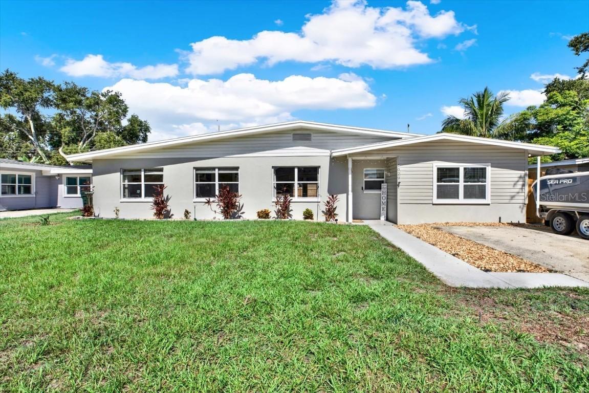 1029 Madison St., Largo, FL 33770