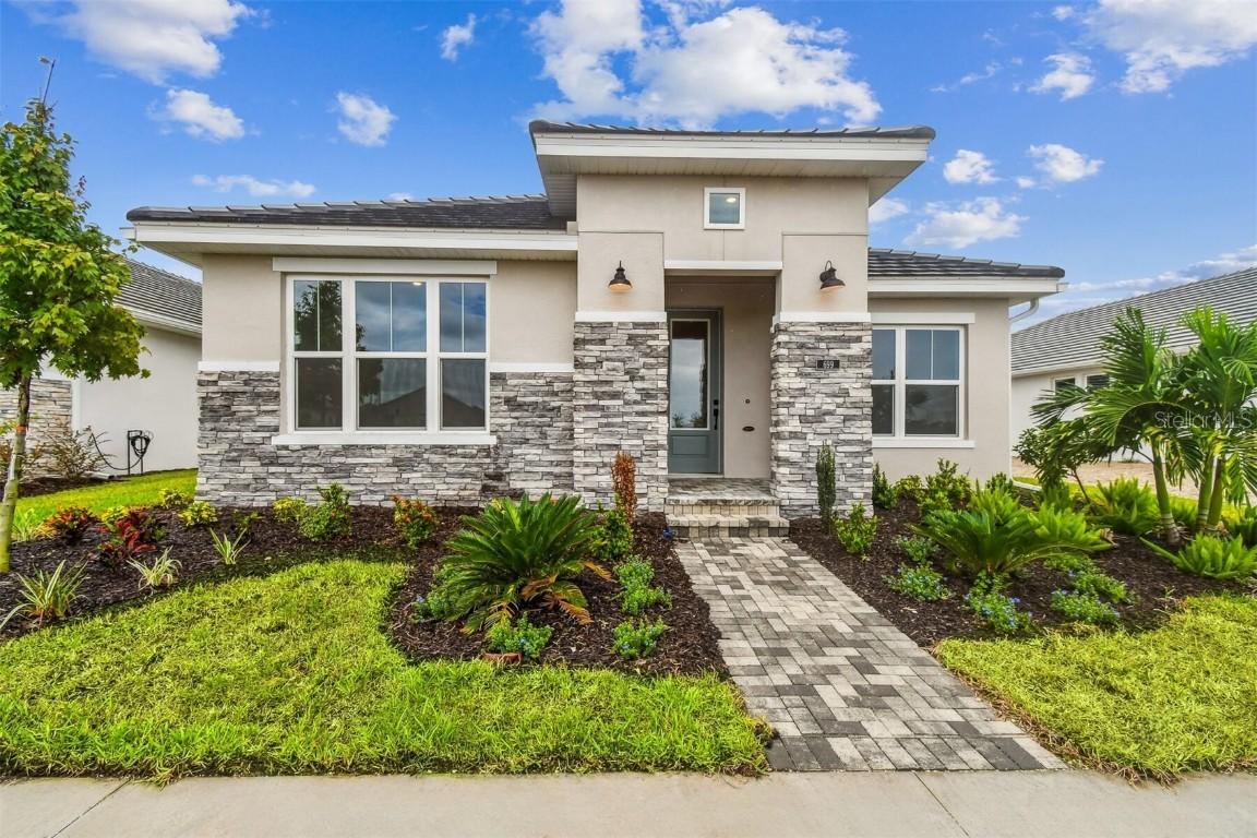 699 Allora Ave., Nokomis, FL 34275
