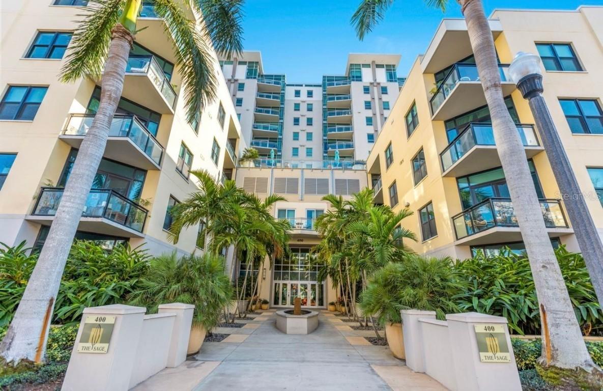 400 4th Ave. #704, St Petersburg, FL 33701