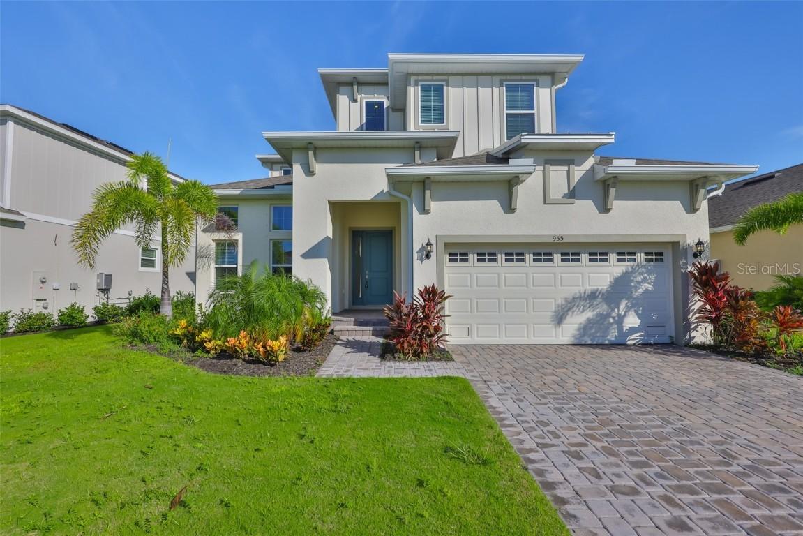 955 Signet Dr., Apollo Beach, FL 33572