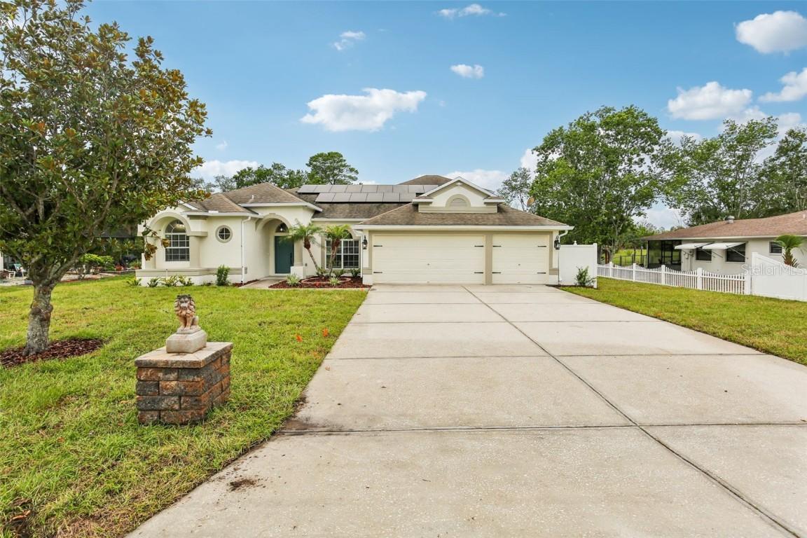 2275 Ardenwood Dr., Spring Hill, FL 34609