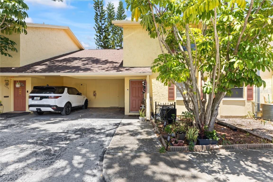 7608 Pasa Dobles Ct., Tampa, FL 33615