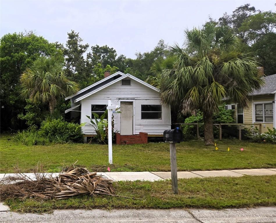 518 Woodlawn St., Clearwater, FL 33756