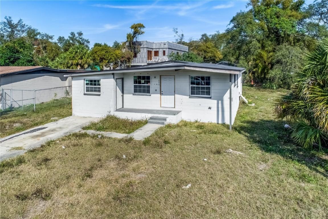111 W Keyes Ave., Tampa, FL 33602