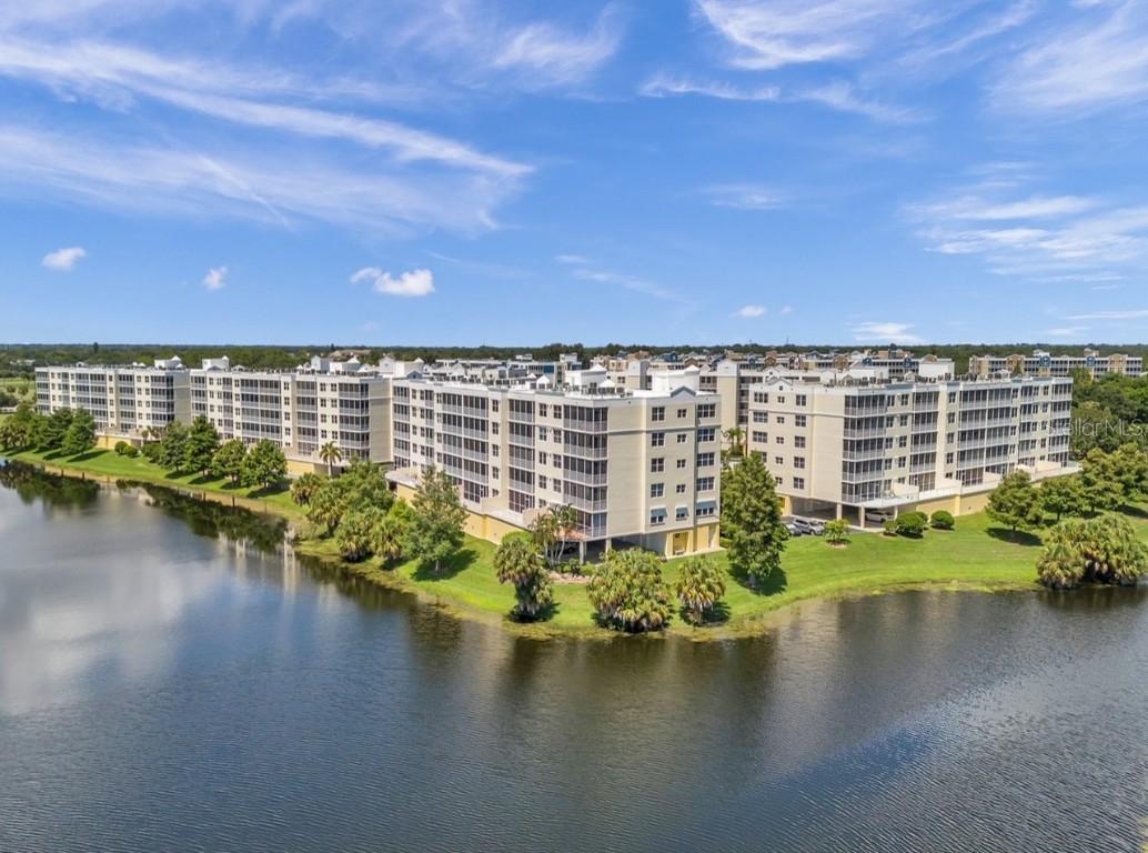 1200 Country Club Dr. #2504, Largo, FL 33771