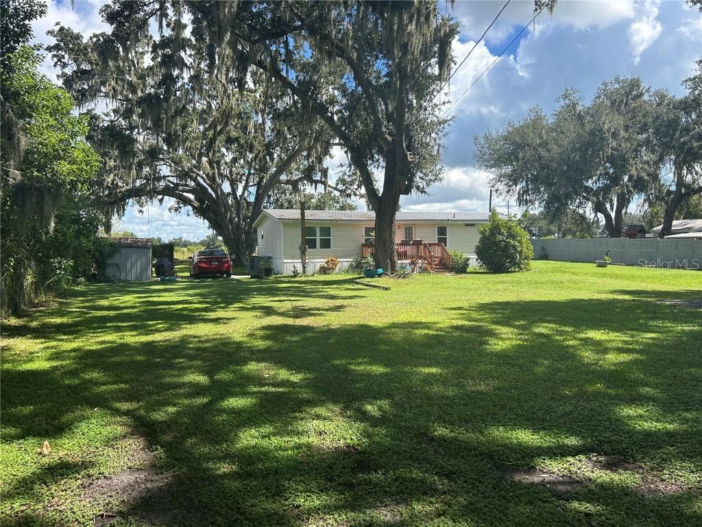 802 Swilley Loop, Plant City, FL 33567