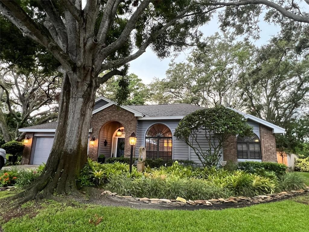 11760 Ashley Ct., Seminole, FL 33772