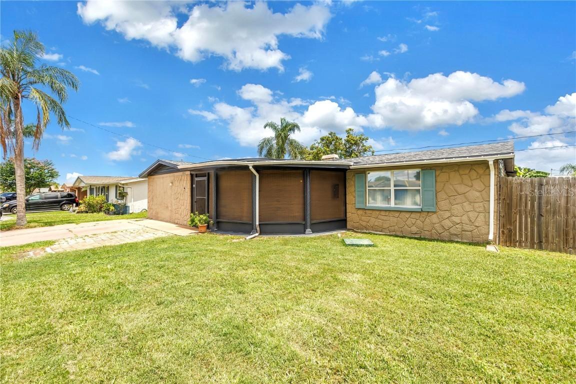 3743 Cherrywood Dr., Holiday, FL 34691