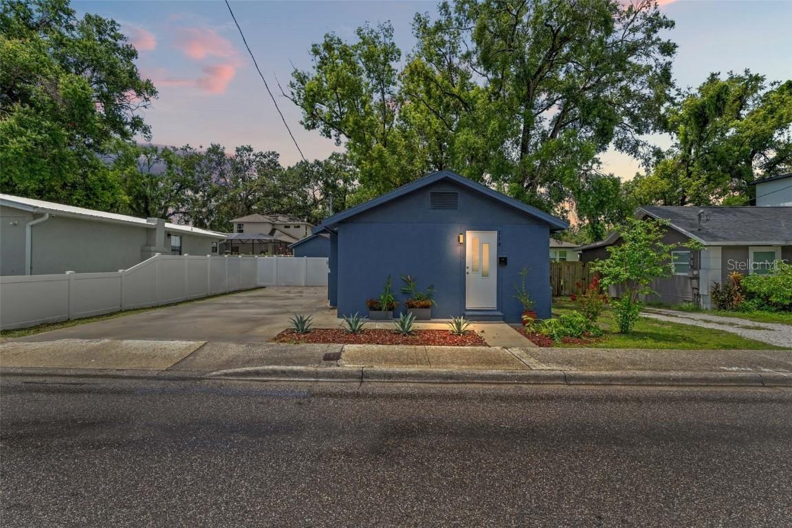 118 W Sligh Ave., Tampa, FL 33604
