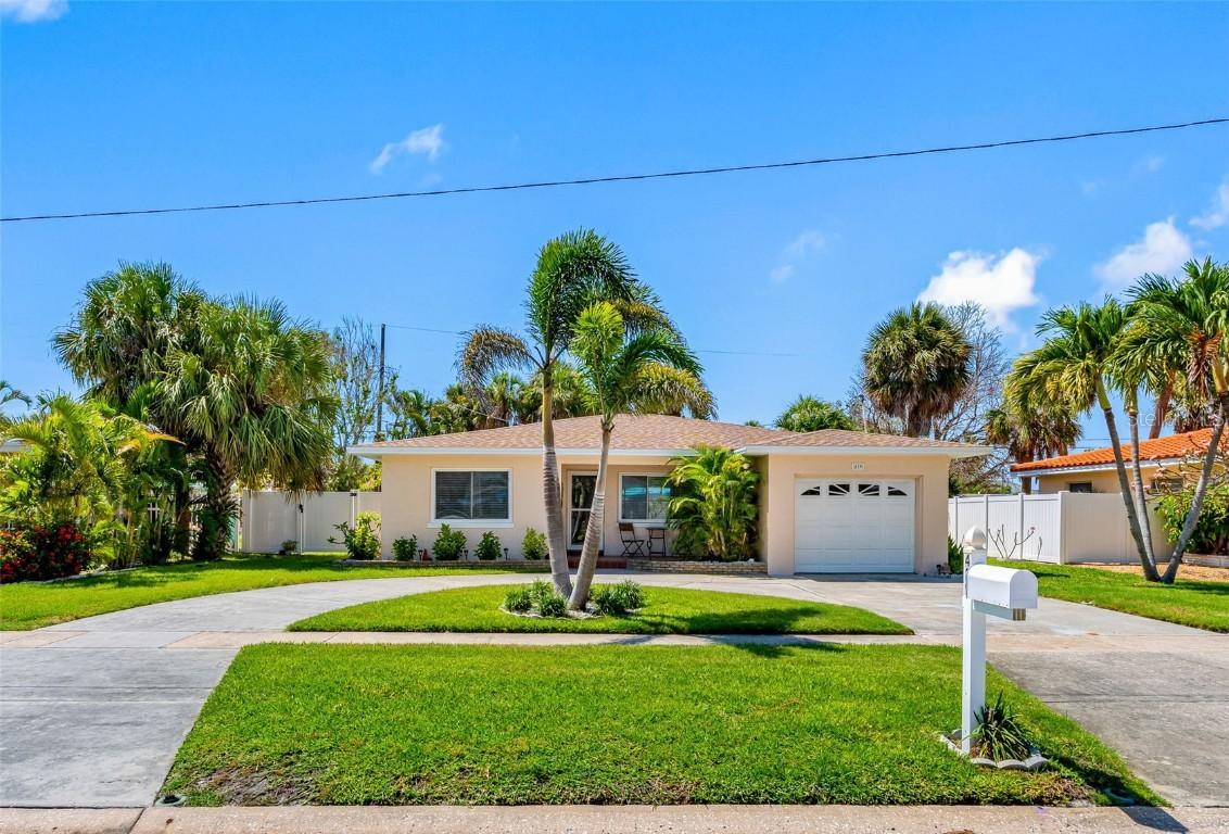 429 87th Ave., St Pete Beach, FL 33706