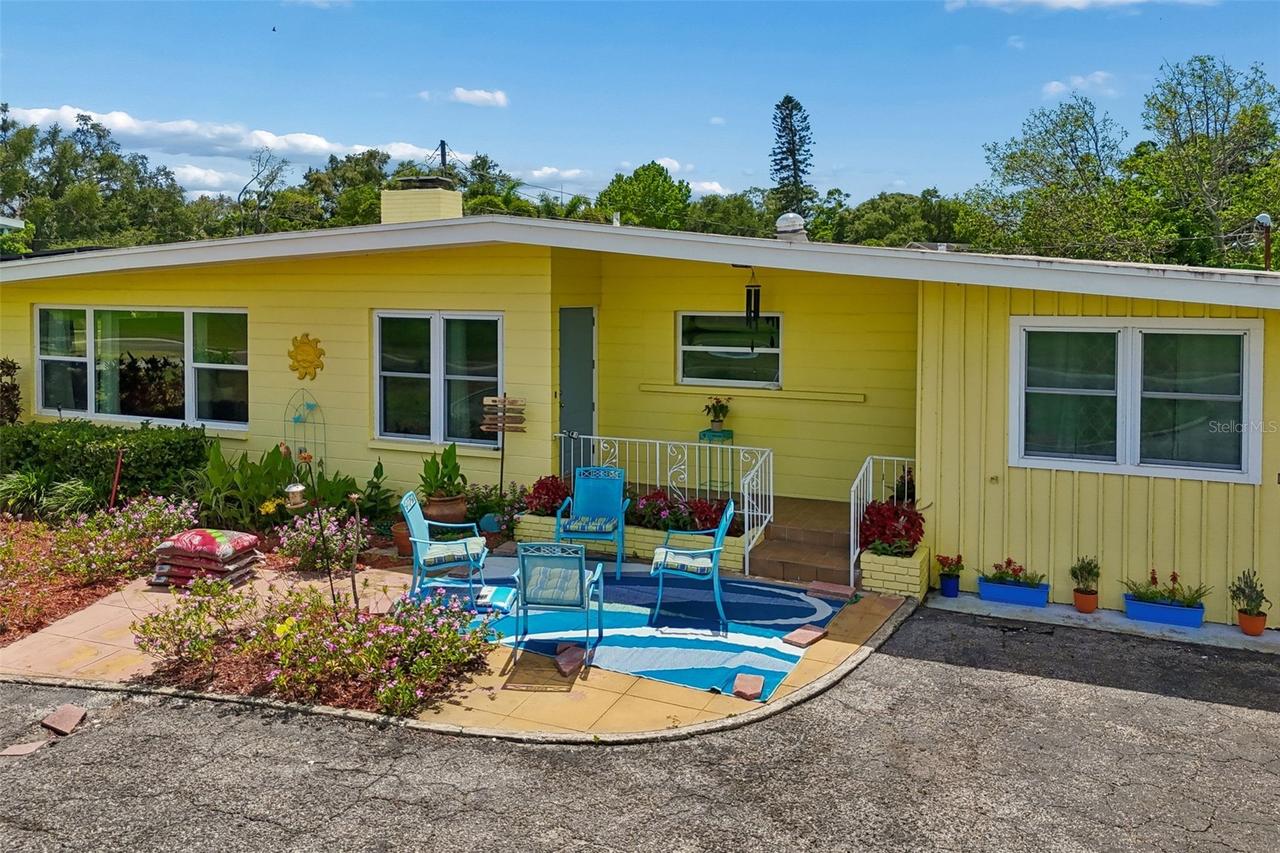 2110 Fairway Ave., St Petersburg, FL 33712