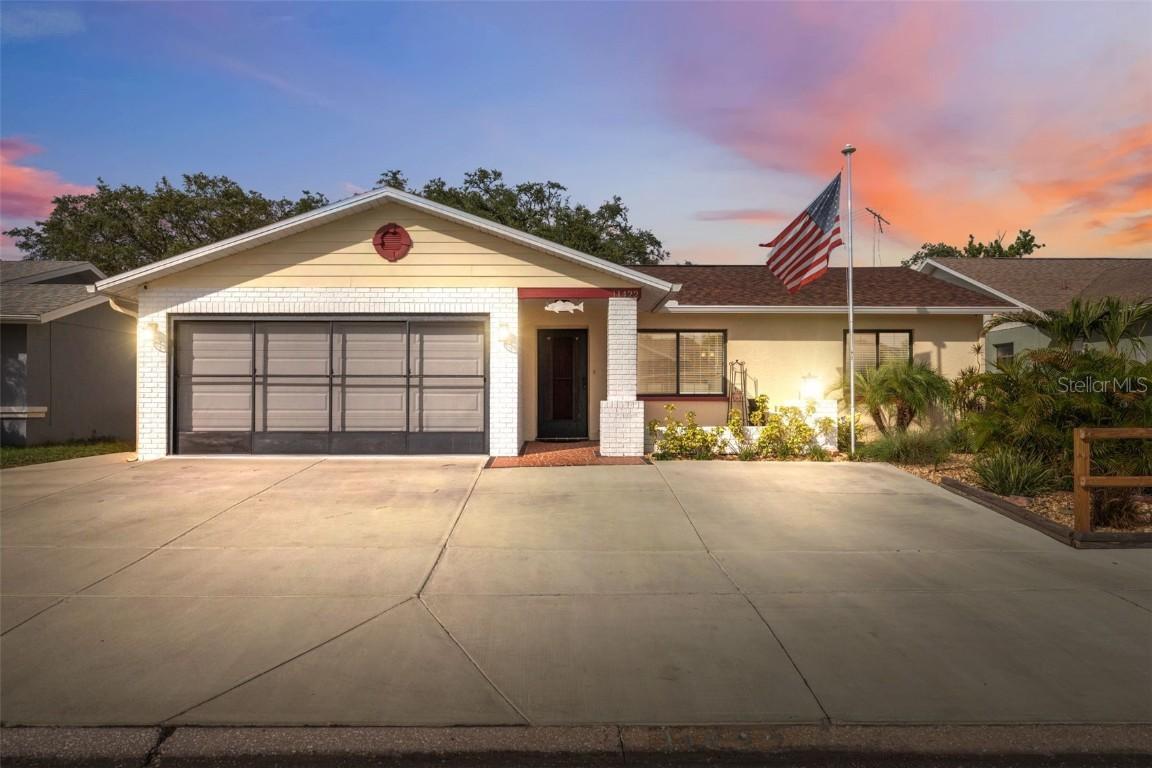 11422 Brown Bear Ln., Port Richey, FL 34668