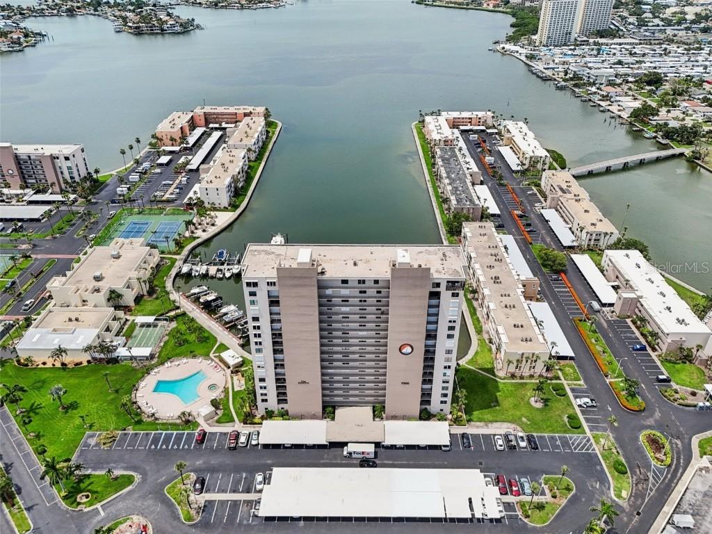 7300 Sun Island Dr. #1602, South Pasadena, FL 33707