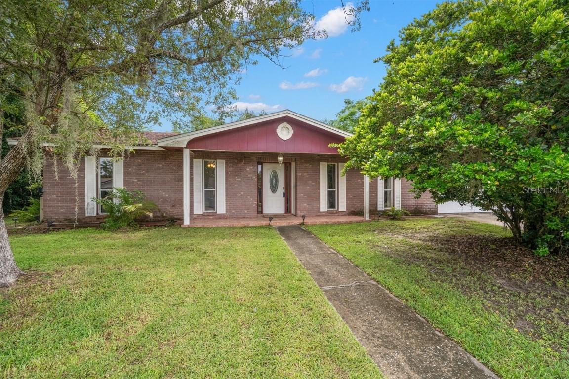 6028 Christina Dr., Lakeland, FL 33813