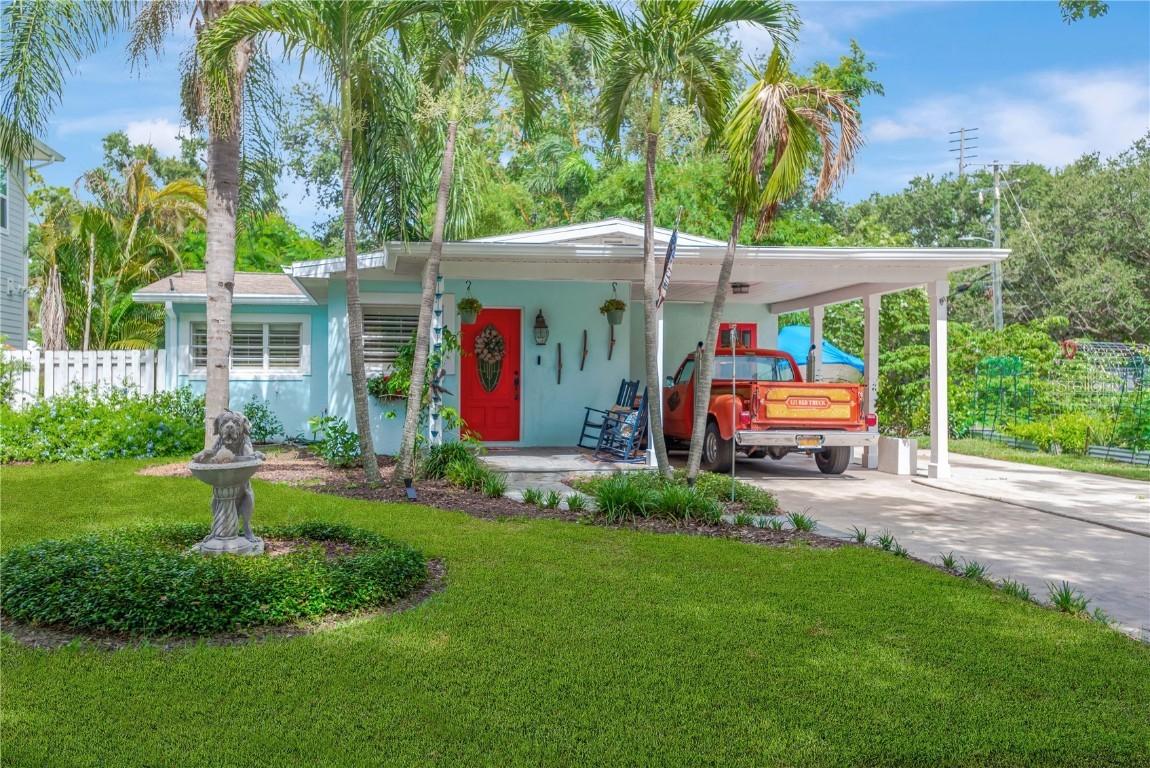 1042 S Sterling Ave., Tampa, FL 33629