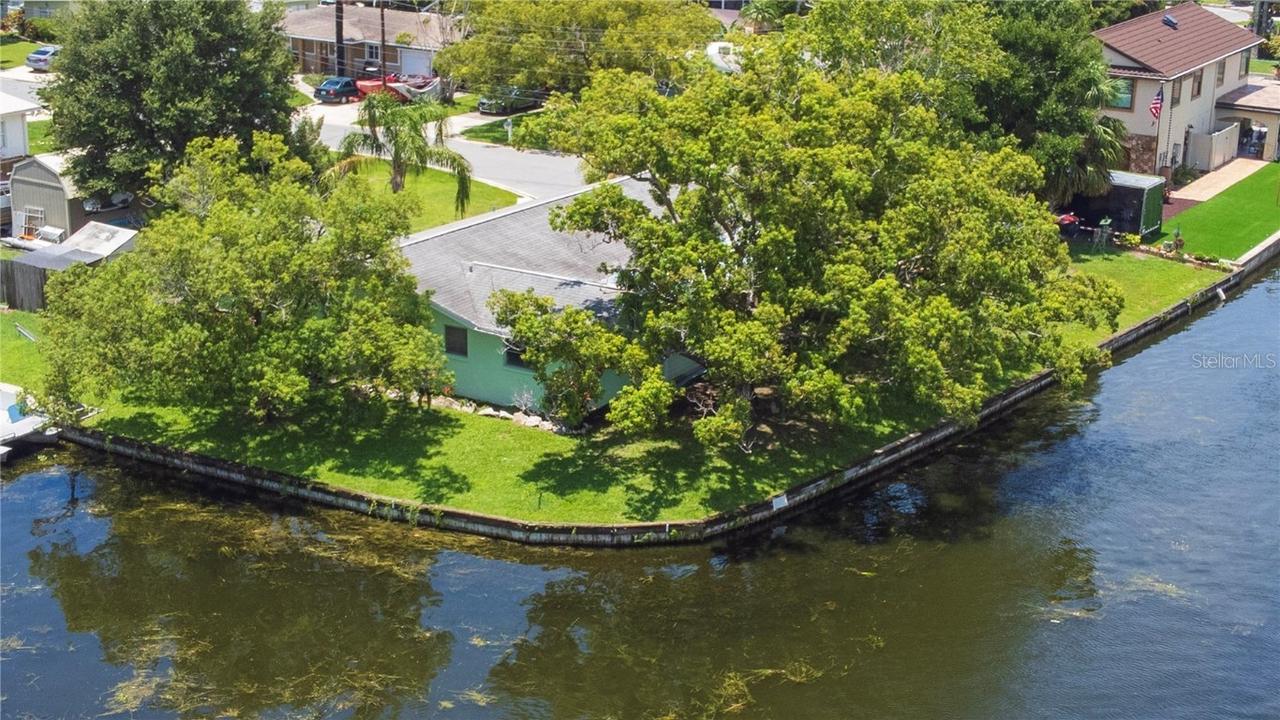 33 Cypress Dr., Palm Harbor, FL 34684