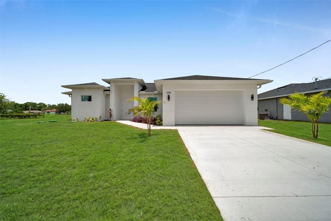 3706 16th St., Lehigh Acres, FL 33971