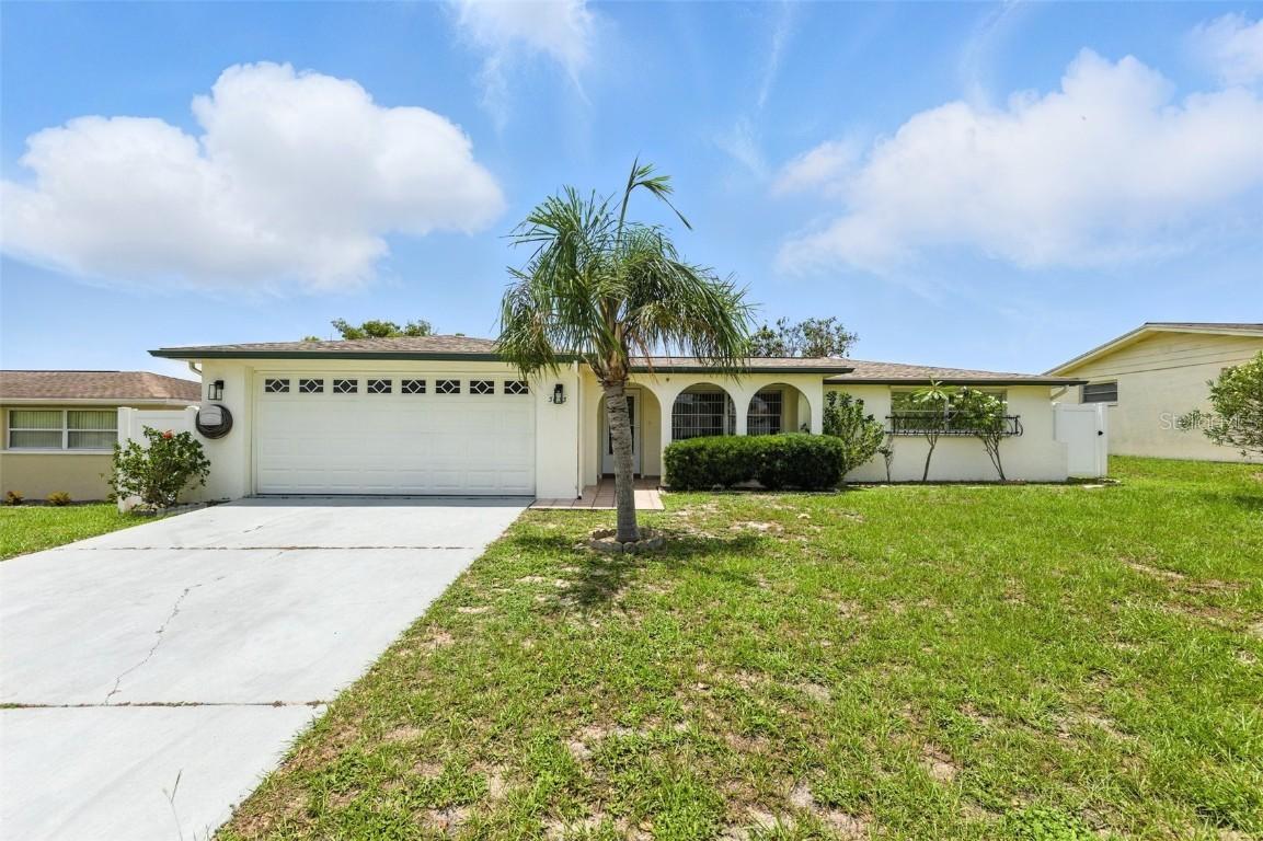 3633 Odom Dr., New Port Richey, FL 34652