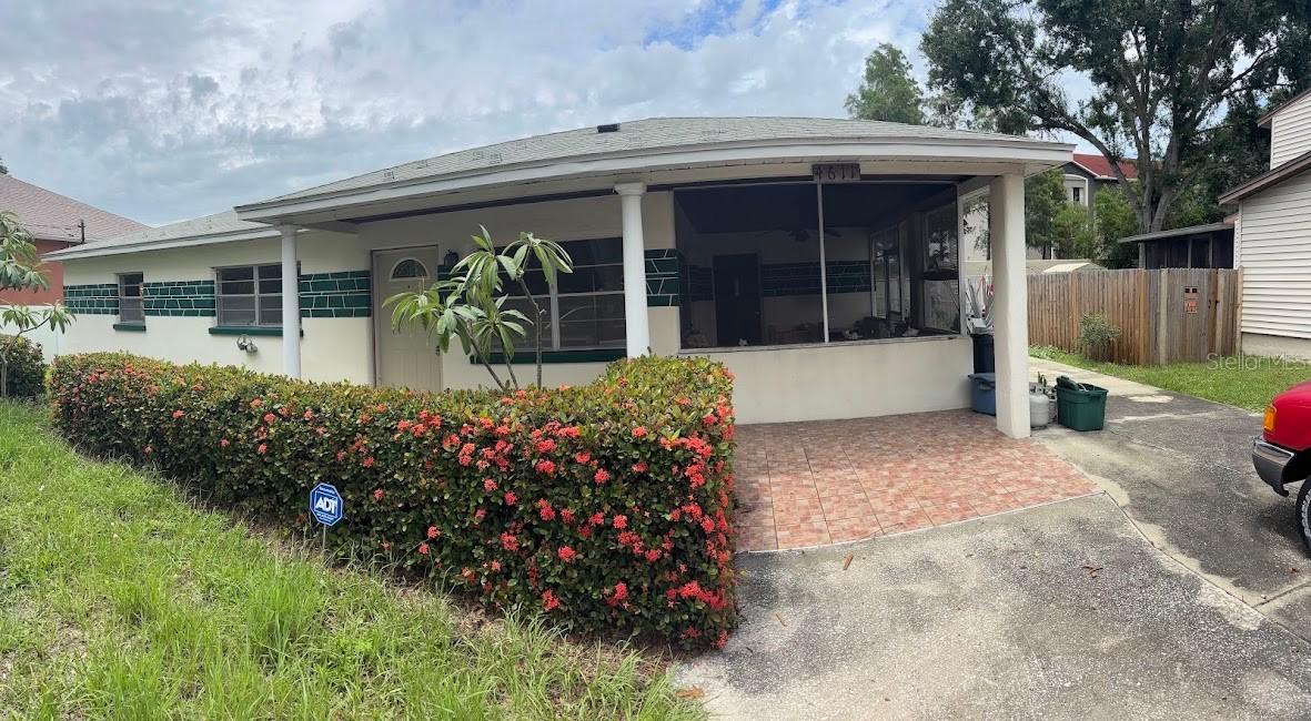 4611 W Mcelroy Ave., Tampa, FL 33611