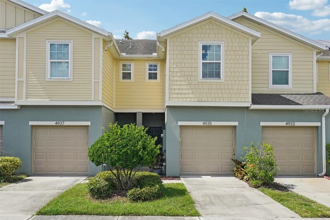 4935 White Sanderling Ct., Tampa, FL 33619