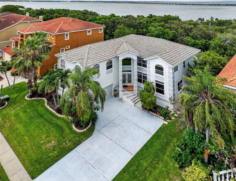 3185 Shoreline Dr., Clearwater, FL 33760