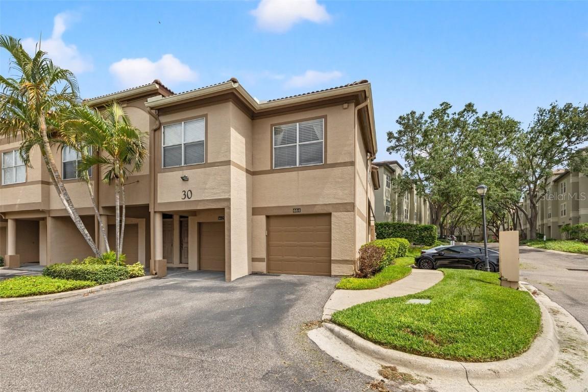 664 Arbor Lake Ln., Tampa, FL 33602