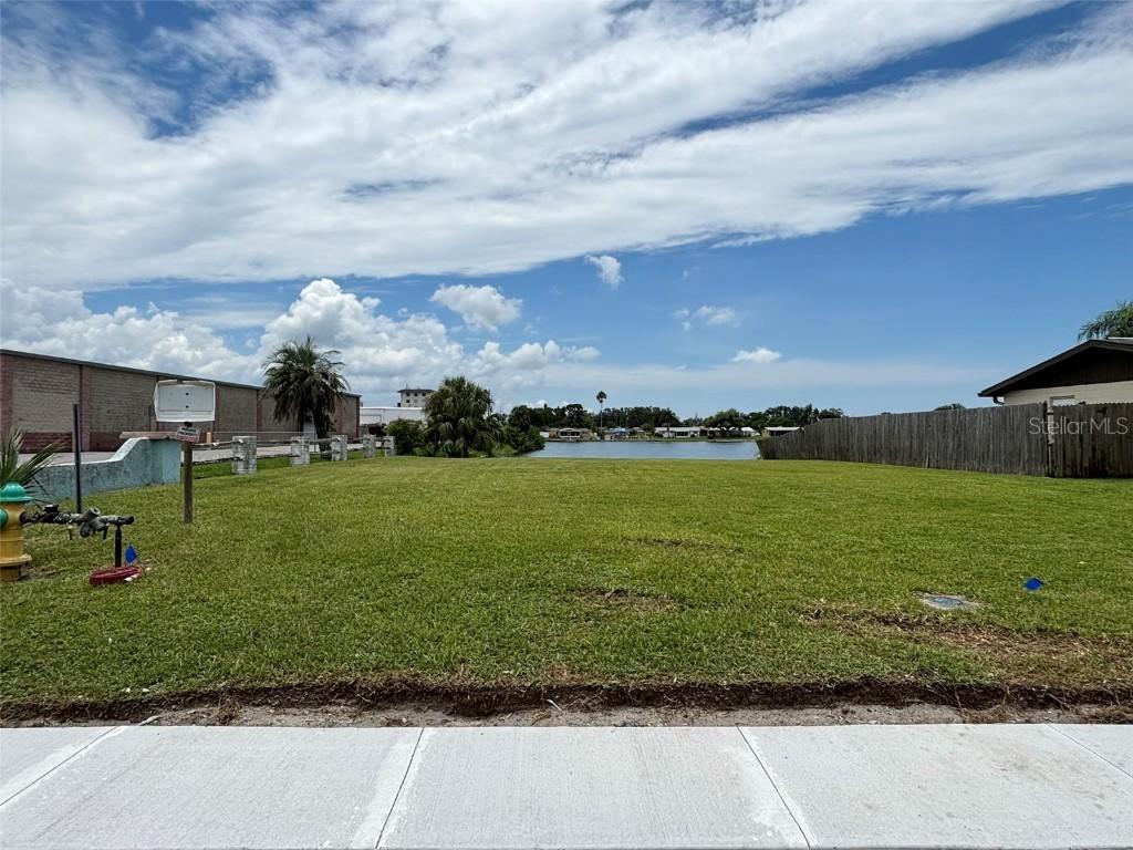 4368 Sunray Dr., Holiday, FL 34691