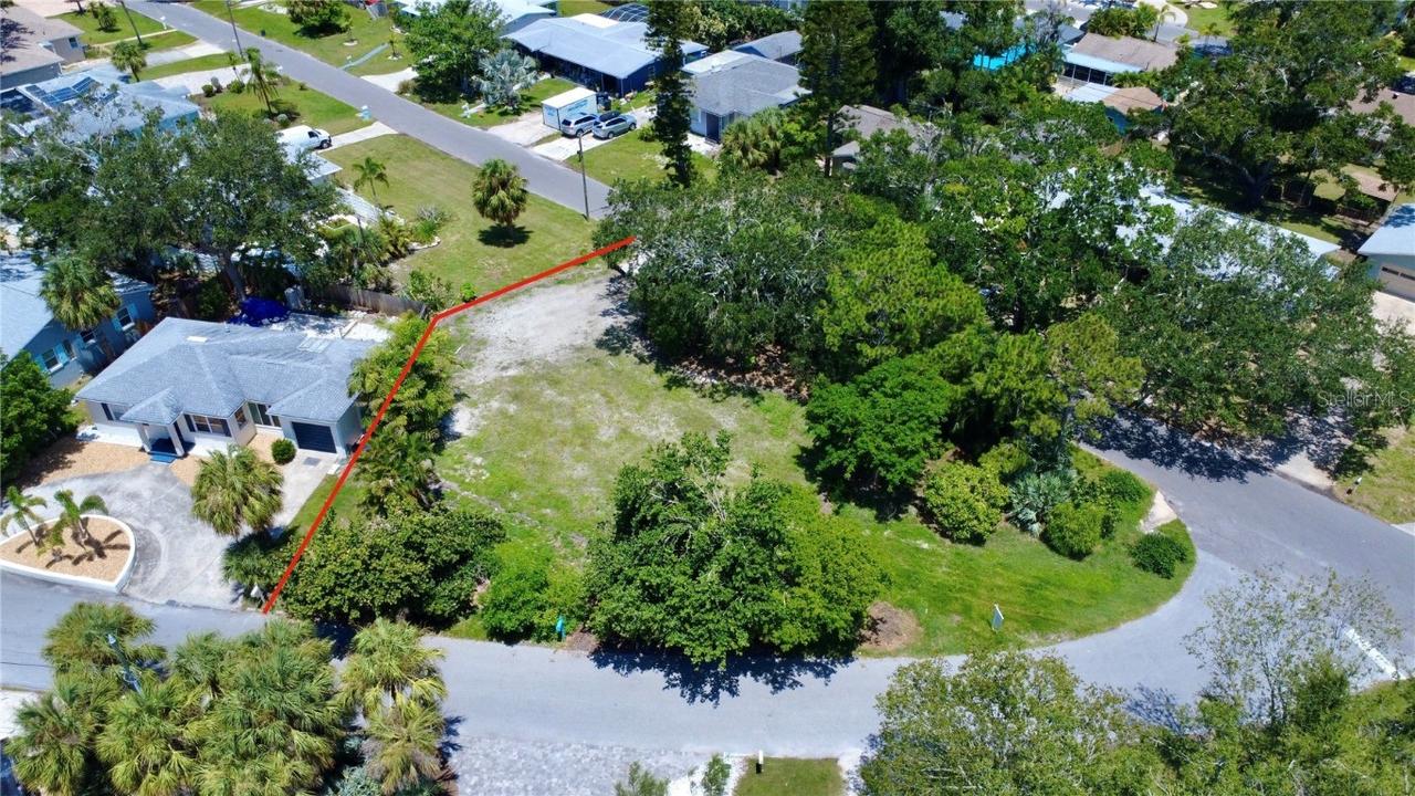 4725 Trade Winds Dr., Gulfport, FL 33711