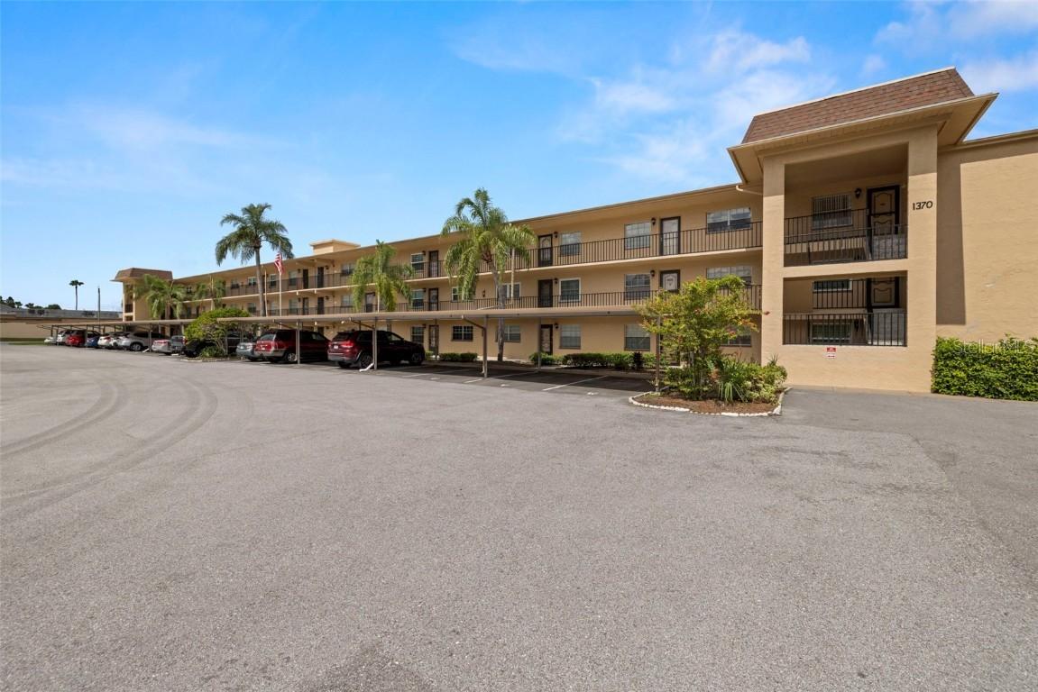1370 Heather Ridge Blvd. #105, Dunedin, FL 34698