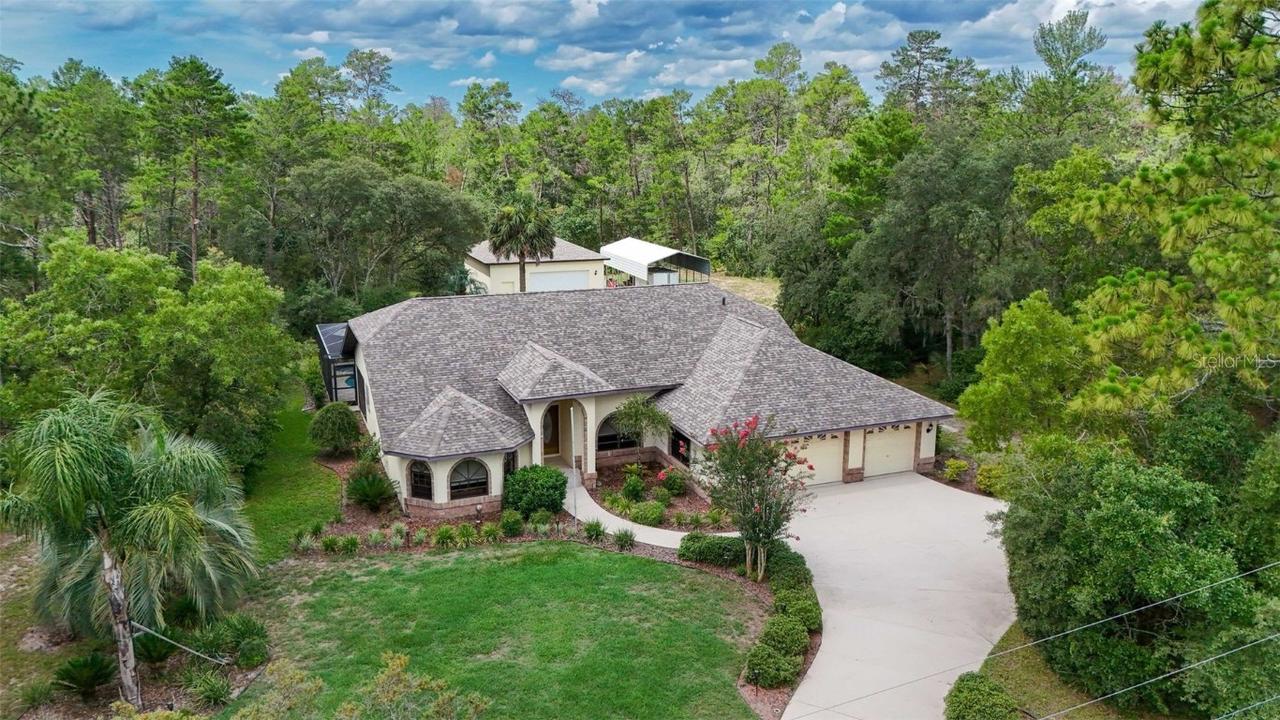 4400 W Rocky Ln., Beverly Hills, FL 34465