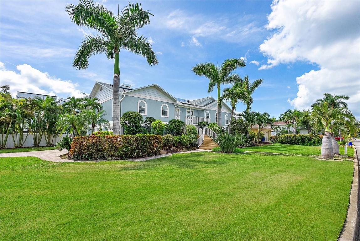 803 3rd Ave., Tierra Verde, FL 33715