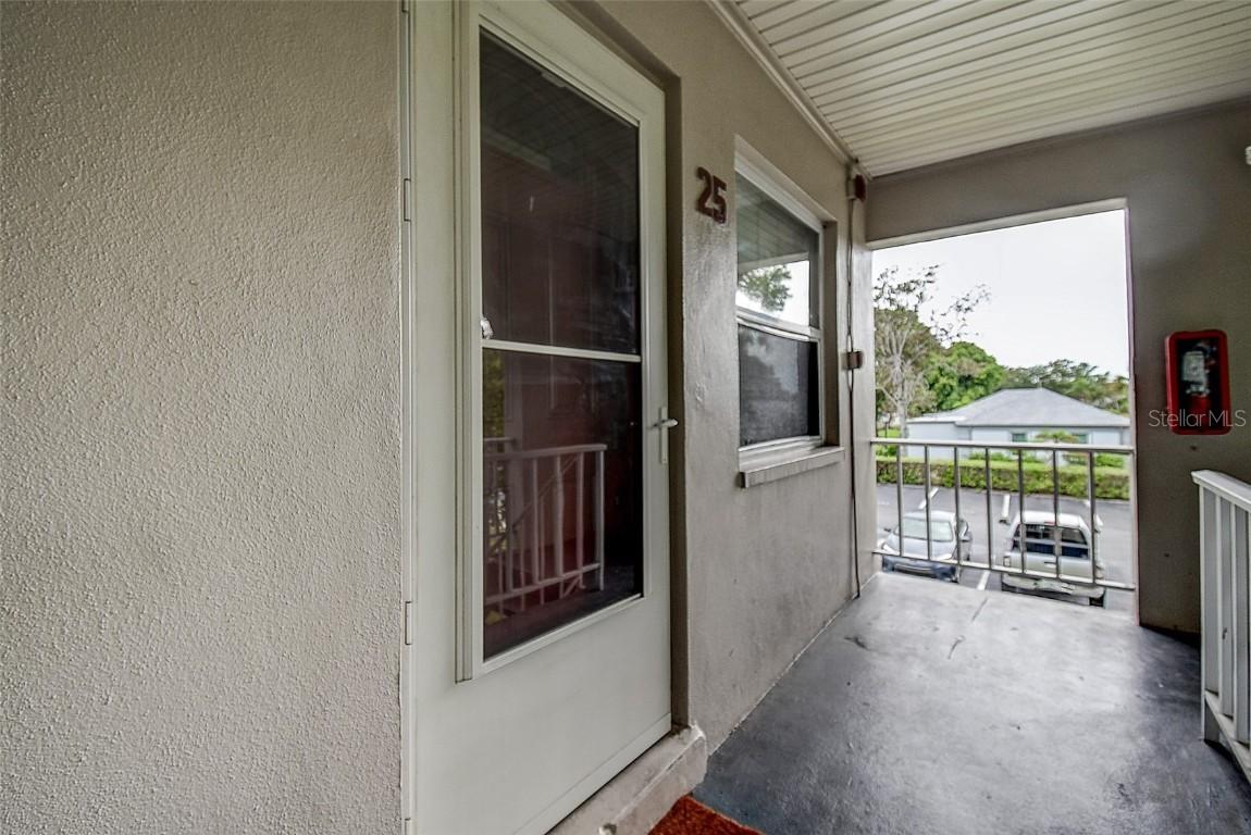 8304 Bardmoor Blvd. #206, Seminole, FL 33777