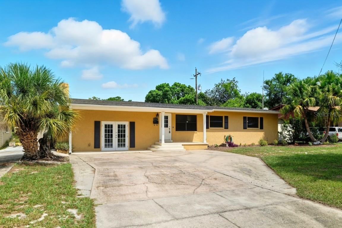 3707 Pelican Ln., Orlando, FL 32803