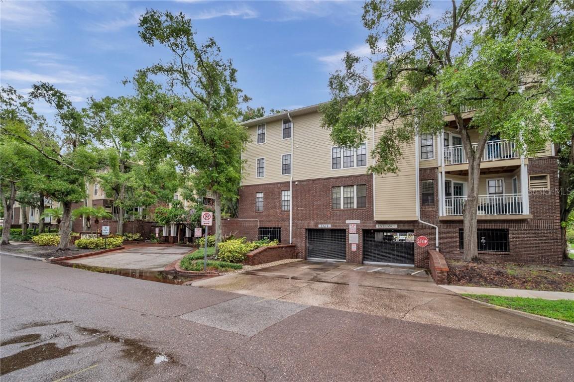 1000 W Horatio St. #129, Tampa, FL 33606