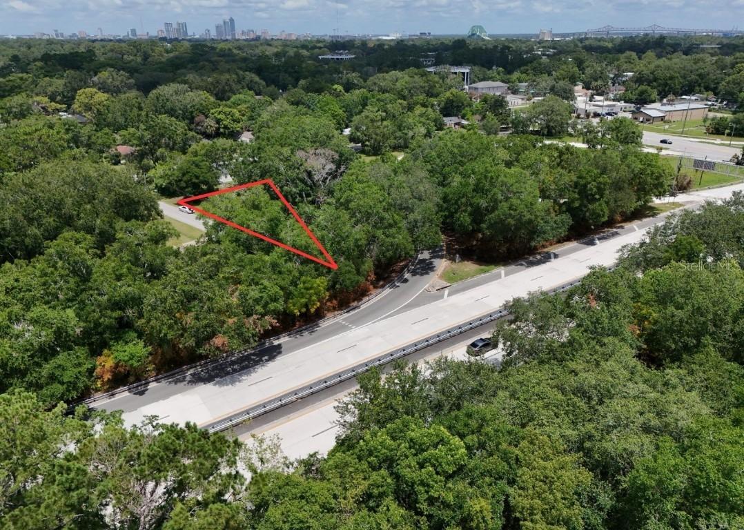 5015 Bridgewater Cir., Jacksonville, FL 32207