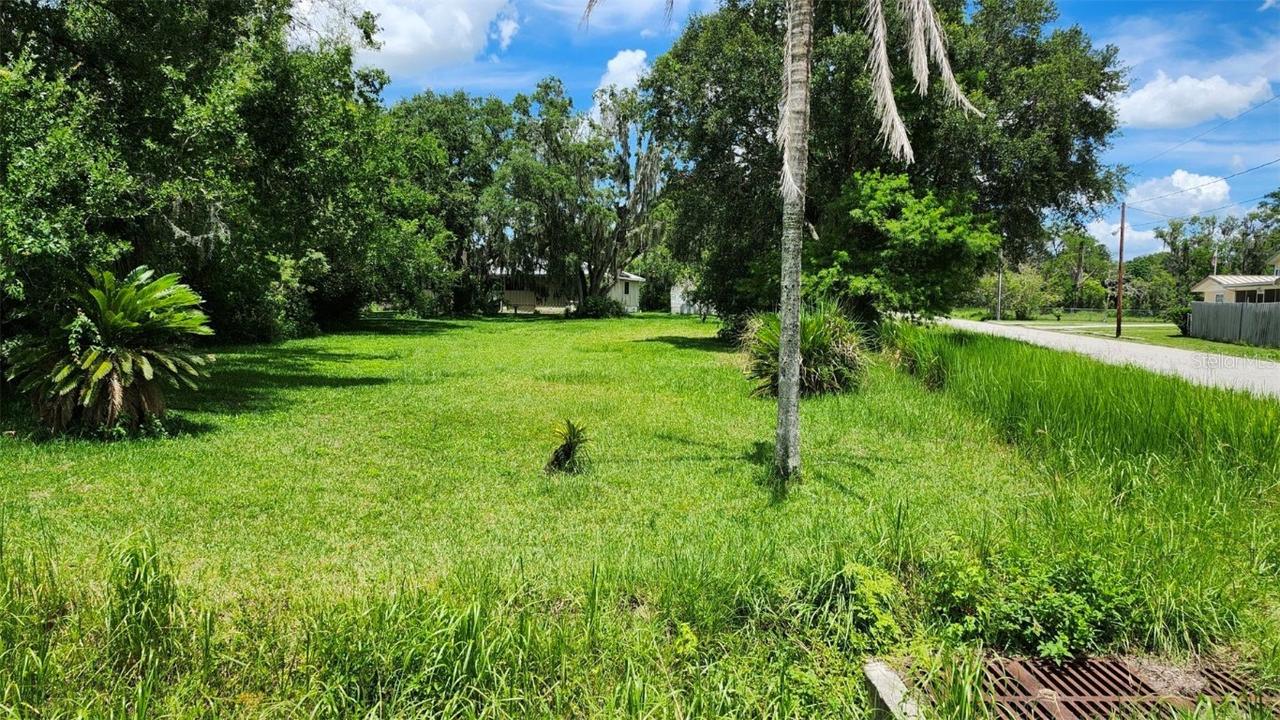 4th Ave., San Antonio, FL 33576