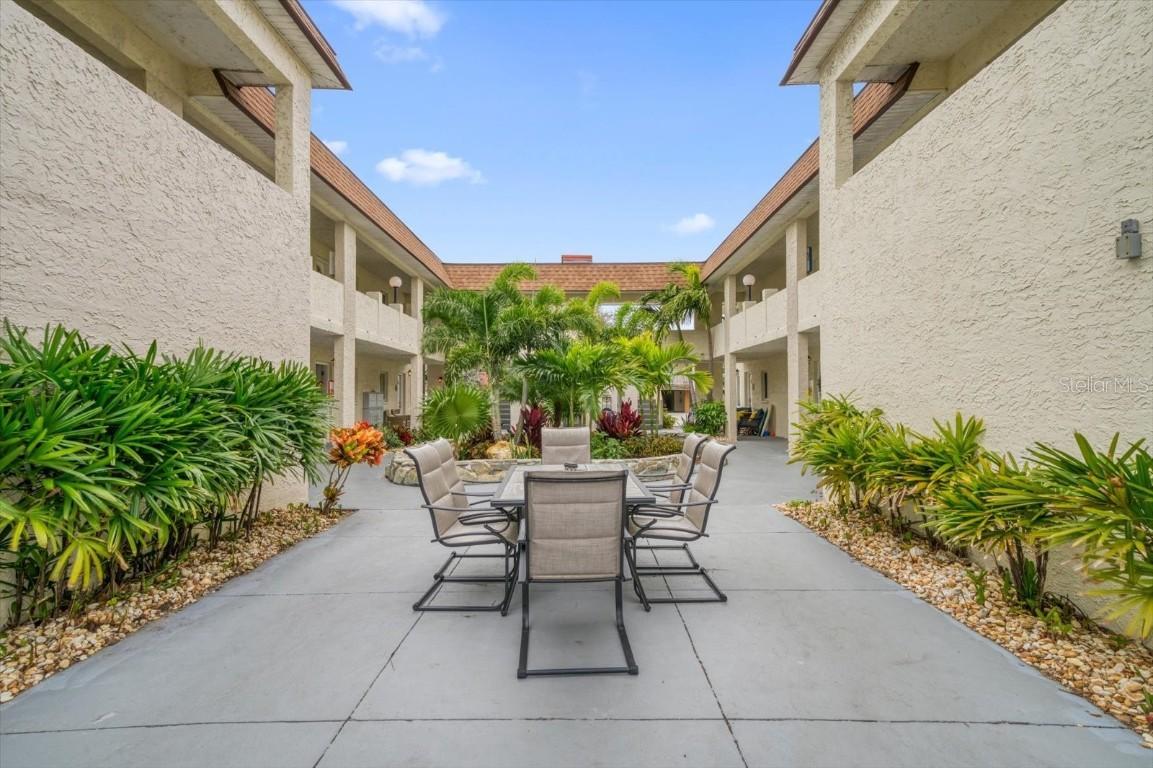 2704 2nd St. #14, Indian Rocks Beach, FL 33785