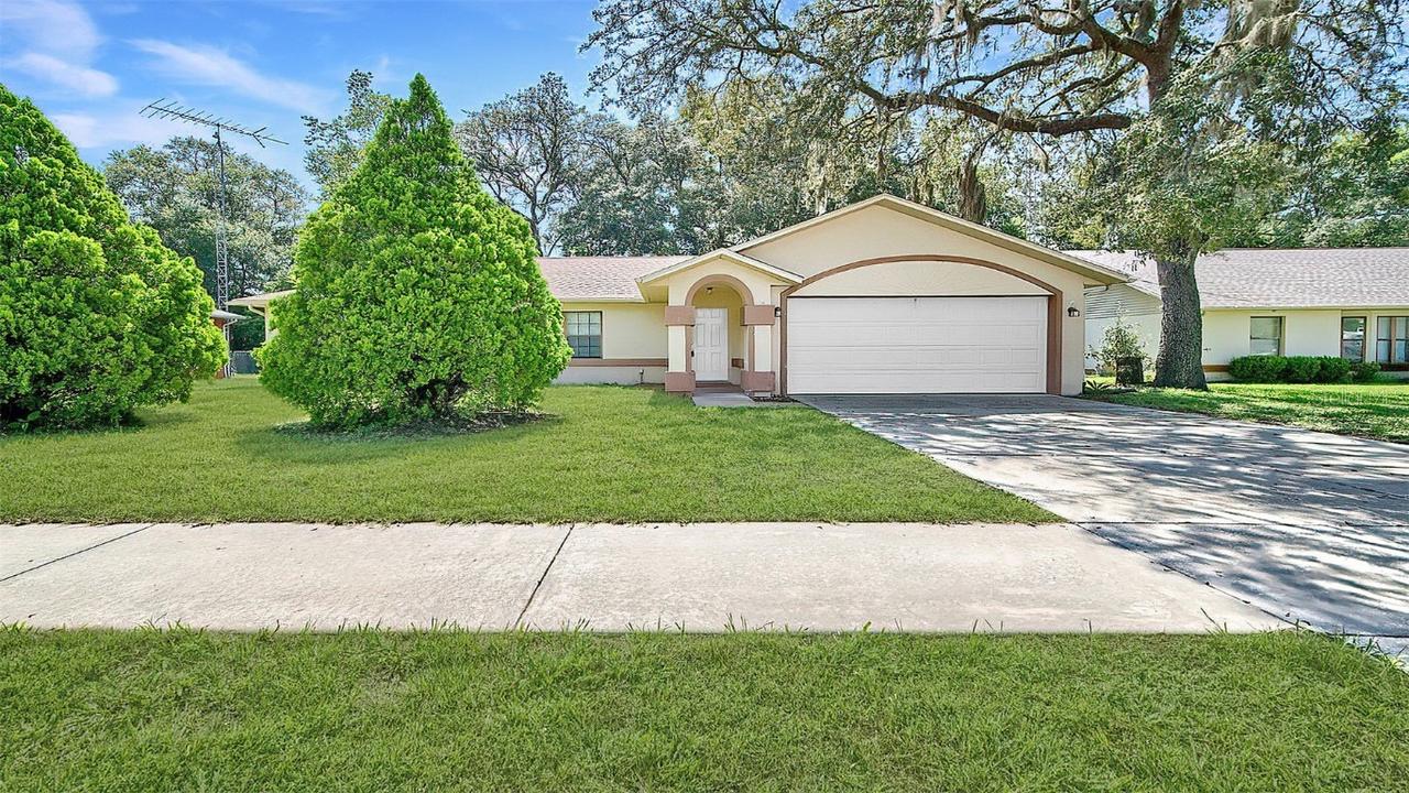 9297 N Ashbury Dr., Citrus Springs, FL 34434