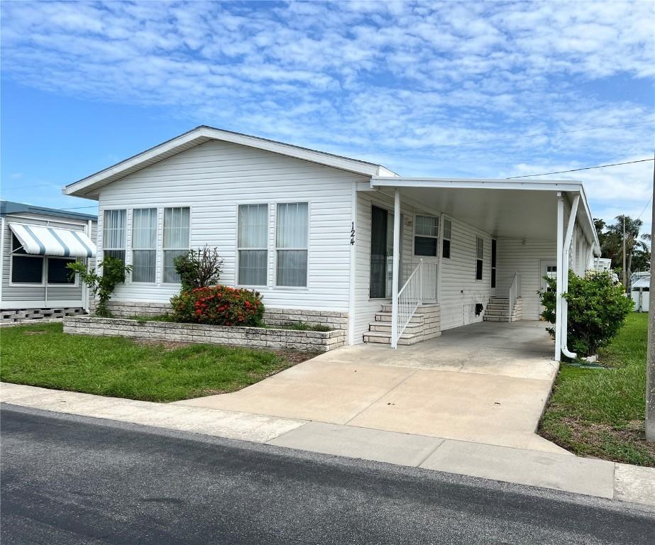 1500 County Road 1 #124, Dunedin, FL 34698