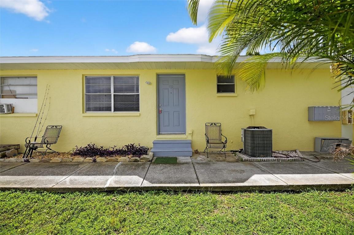 1049 Apollo Beach Blvd. #D, Apollo Beach, FL 33572