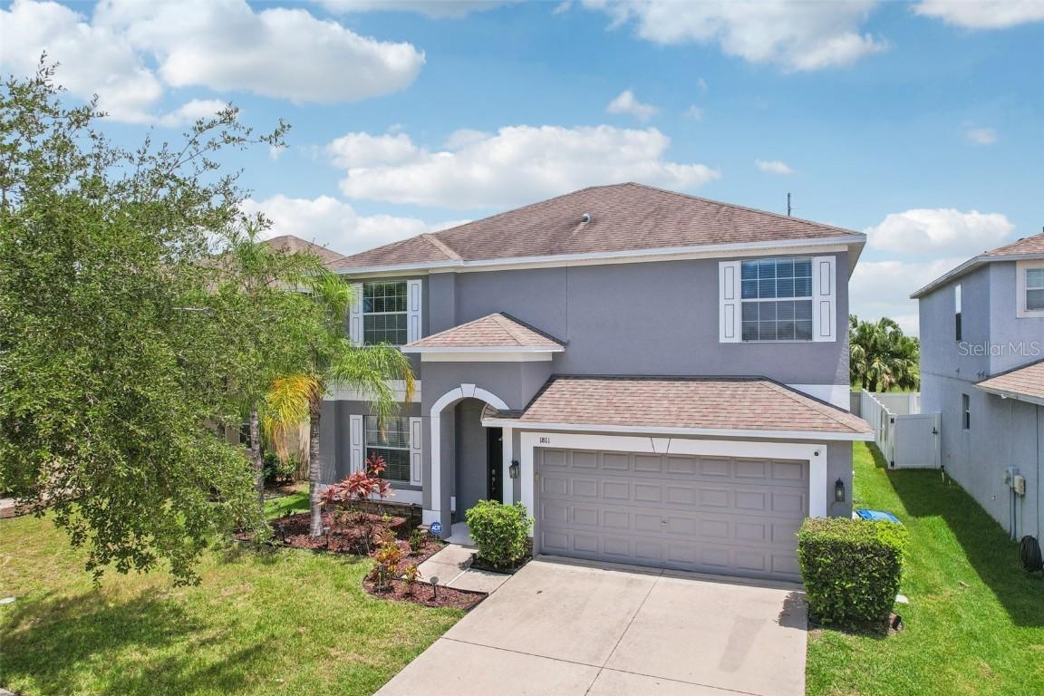 1811 Palm Warbler Ln., Ruskin, FL 33570