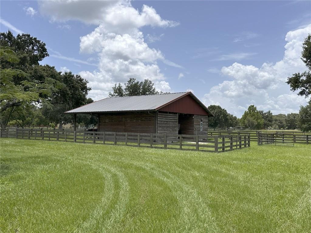 18803 Dorman Rd., Lithia, FL 33547